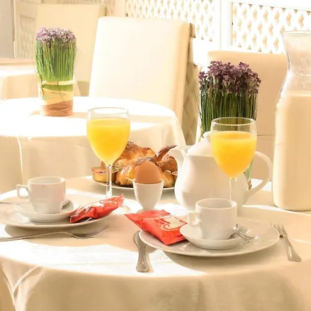 Hotel Valle Rome